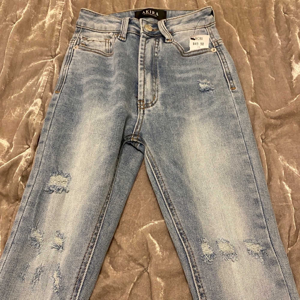 Akira Jeans
